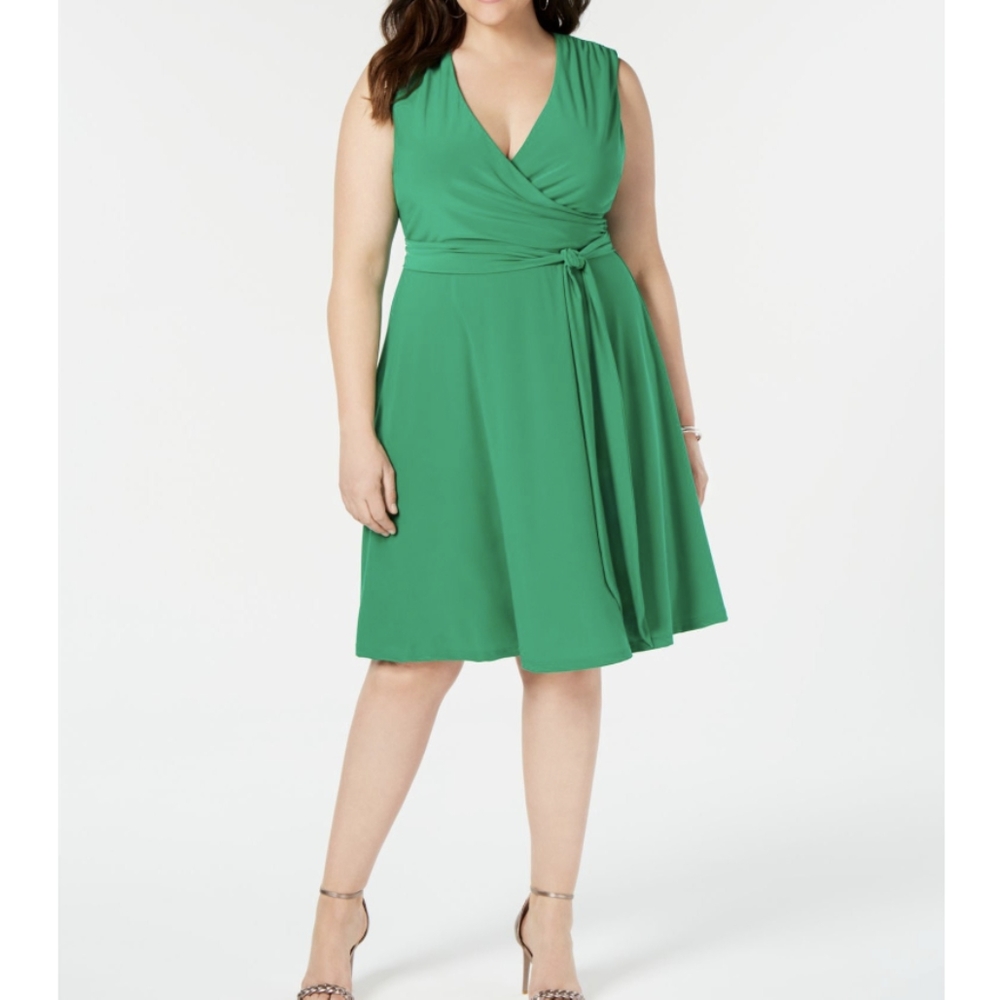 Jessica Howard 14W green wedding guest dress